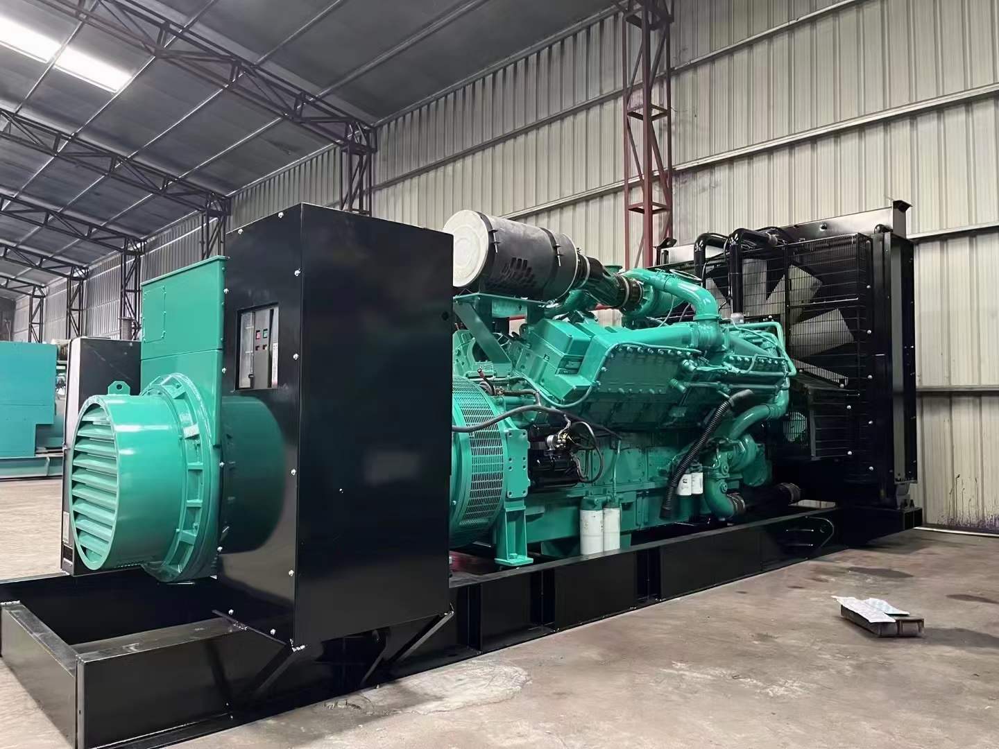 振兴如何降低 800kW 柴油发电机输出电流的波动？